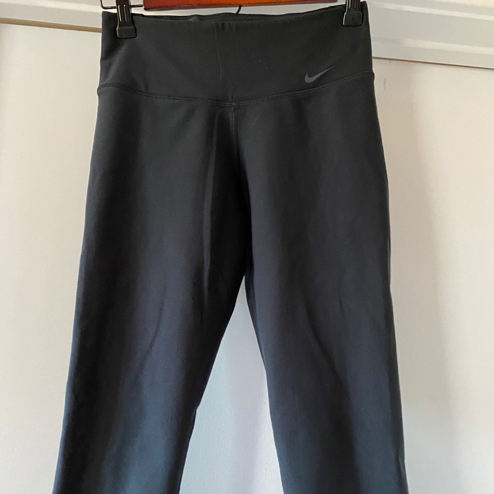 Nike Capri leggings black XS